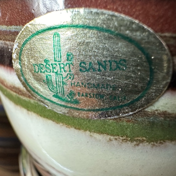 VINTAGE DESERT SANDS POTTERY 36 pieces - Picture 4 of 13